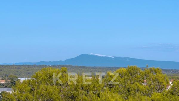Villa d'exception avec dépendances et vue dégagée panoramique