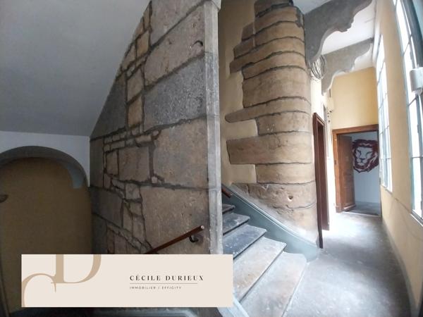 Appartement 4 pièces - 160 m² Bien prestige