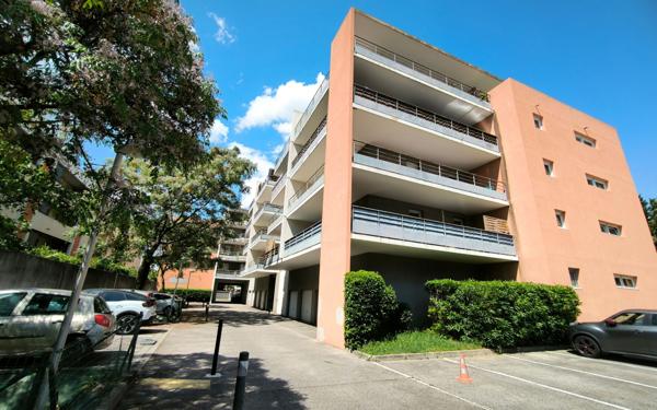 Appartement à vendre    3 pièces • 64,04 m2 Nîmes