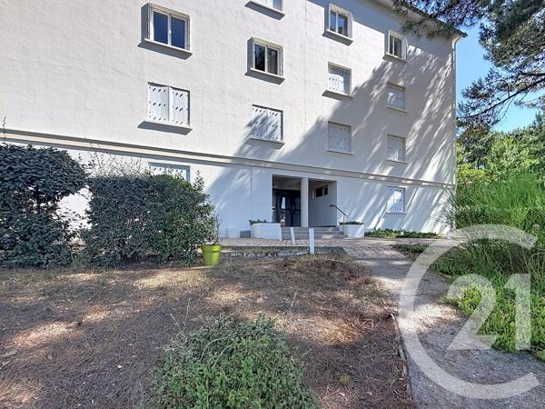Appartement T3 à vendre  3 pièces - 77,09 m 2   ARCACHON  - 33