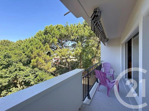 Appartement T3 à vendre  3 pièces - 77,09 m 2   ARCACHON  - 33