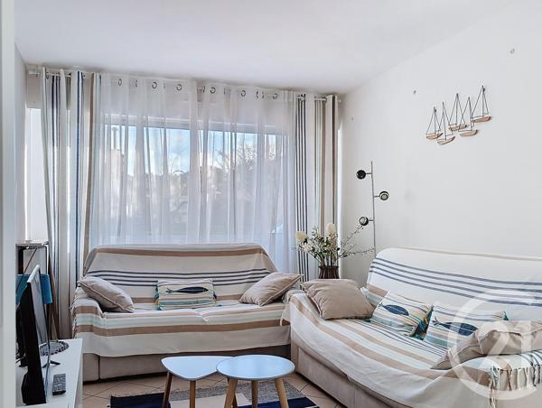 Appartement T3 à vendre  3 pièces - 77,09 m 2   ARCACHON  - 33