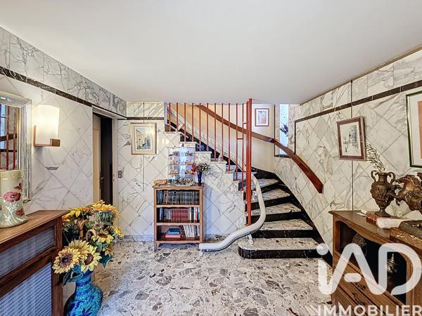 Maison à vendre 9 pièces 239 m² Garges-lès-Gonesse