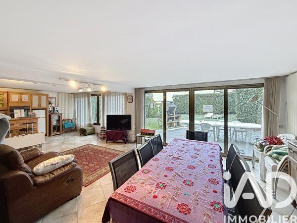 Maison à vendre 9 pièces 239 m² Garges-lès-Gonesse