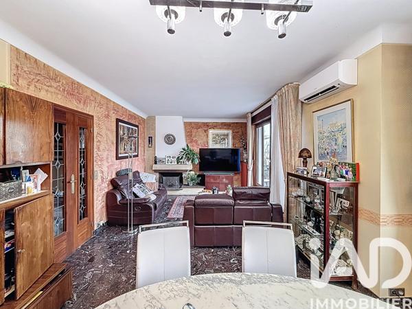 Maison à vendre 9 pièces 239 m² Garges-lès-Gonesse