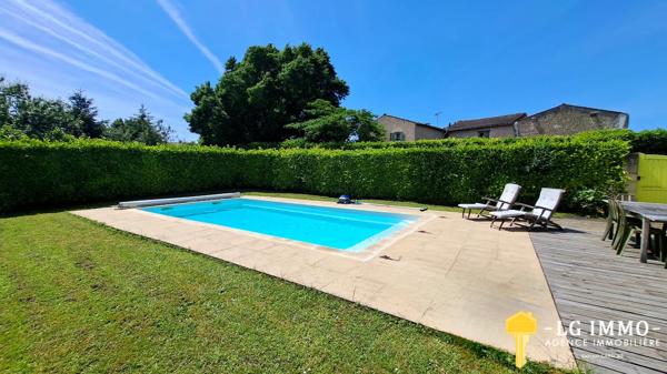 Longère rénovée avec Gite et Piscine