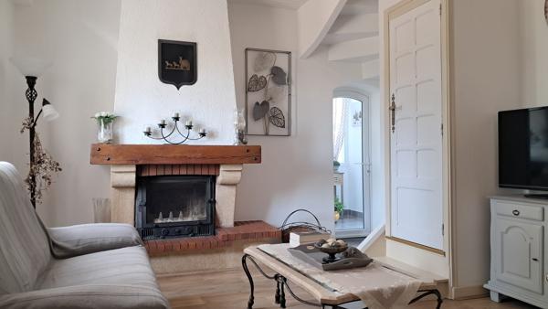 Maison
         4 pièces
        - 160 m² 299 000 € *