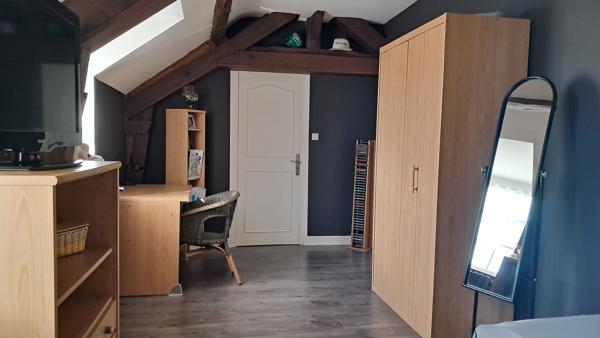 Maison
         4 pièces
        - 160 m² 299 000 € *