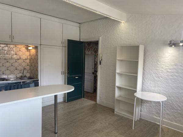 STUDIO 20 m2 Palais Gallien