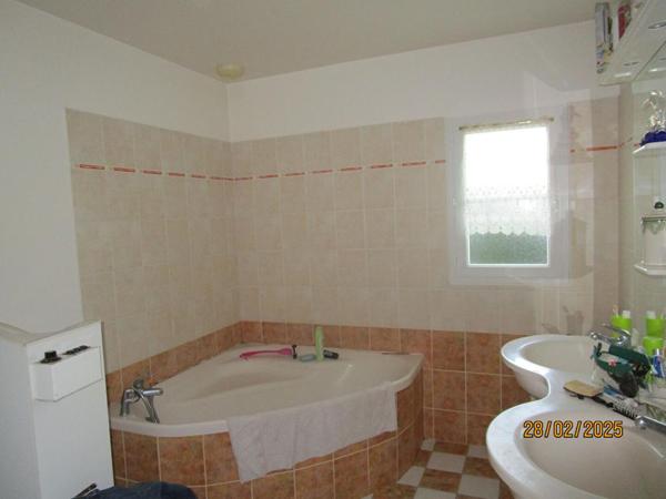 Maison Angles 4 pièce(s) 93 m2