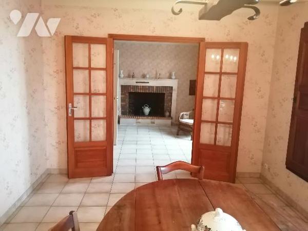 MAISON EN PIERRE COURCOME