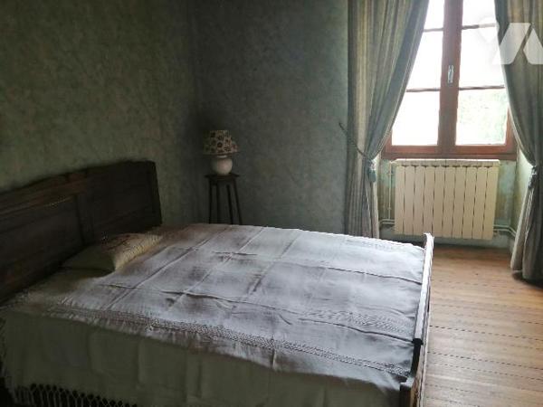 MAISON EN PIERRE COURCOME