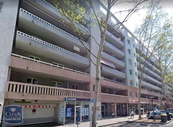 Parking à louer Lyon 8e Arrondissement (69008)