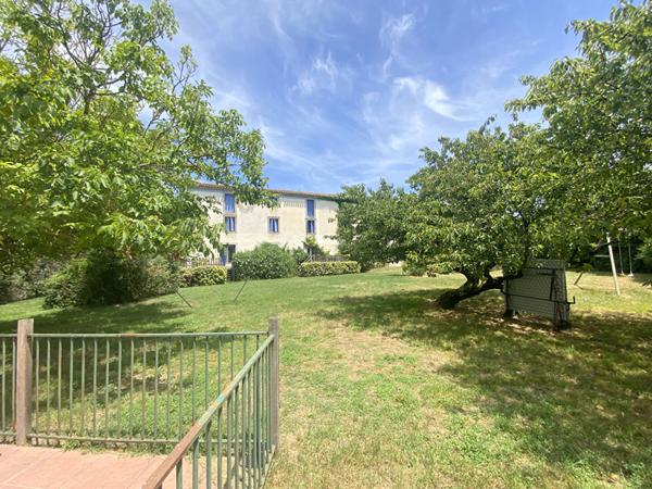 Maison Castelnaudary 15 pièce(s) 482.48 m2