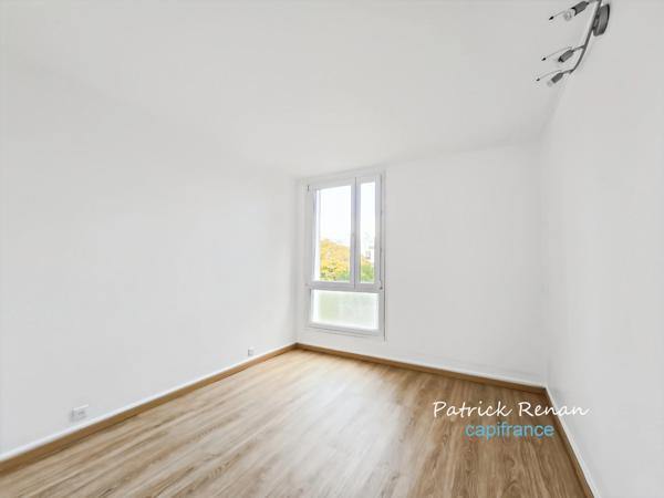 Appartement à vendre 3 pièces, T3, 66 m2 BOIS D'ARCY (78)
