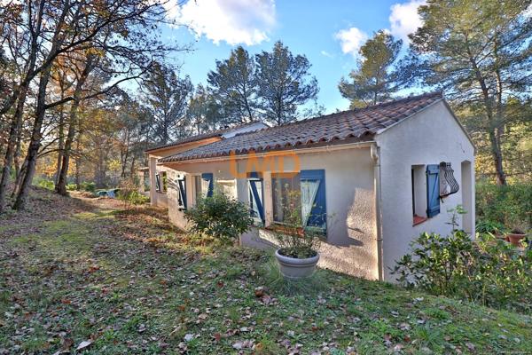 Maison de campagne plain pied 3 chambres Piscine 5000m2 de terrain