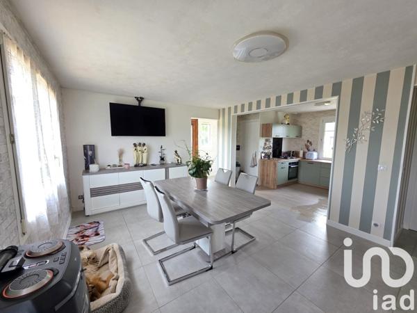 Maison 4 pièces de 61 m² à Ivry-la-Bataille (27540)