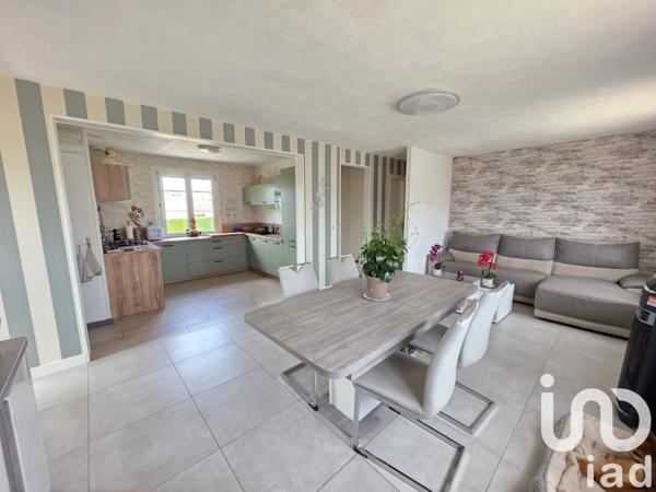 Maison 4 pièces de 61 m² à Ivry-la-Bataille (27540)