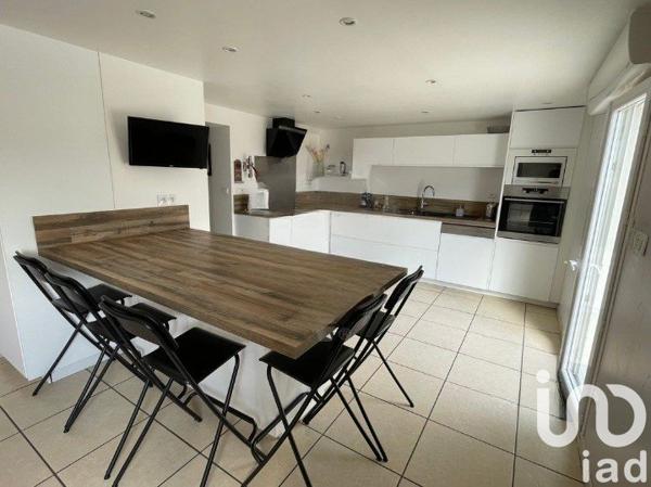 Maison à vendre 6 pièces 209 m² Macau