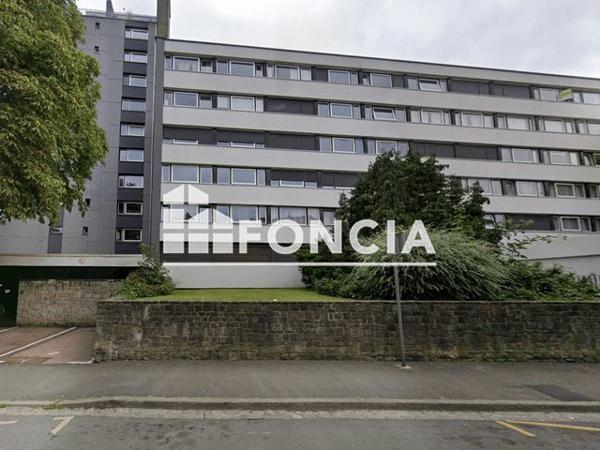 Location Studio 14.87 m² - 15 TER RUE DU BAZINGHIEN Lille 59800