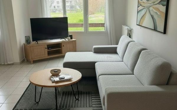 Appartement à vendre    3 pièces •  Pantin