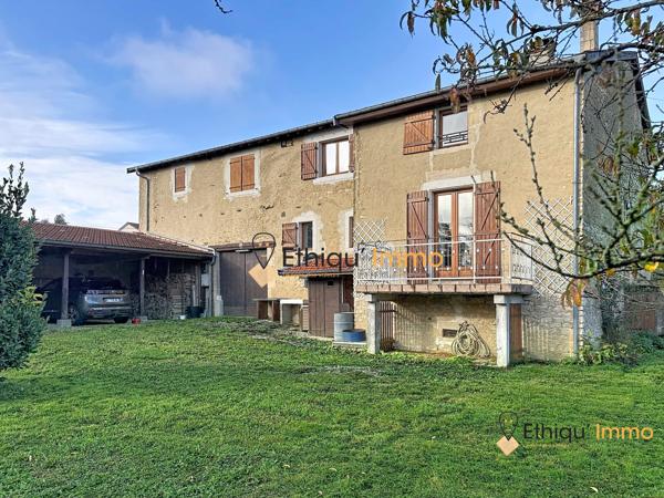 Maison de caractère 224 m² · 6 chambres · 3 232 m² de verger