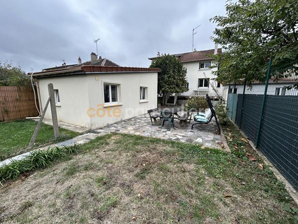 Vente
                Maison118 m² - 7 Pièces -
                    ORLY (94310)