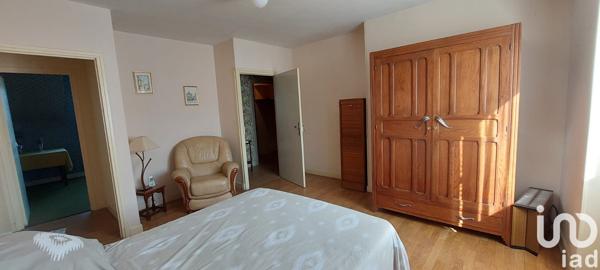 Immeuble à vendre 310 m² Lépaud