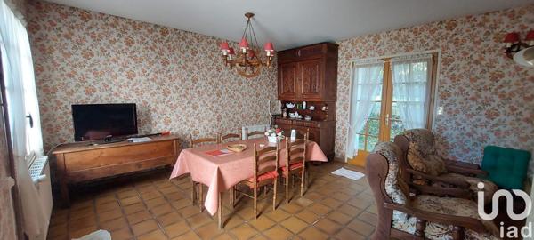 Immeuble à vendre 310 m² Lépaud