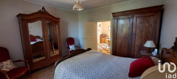 Immeuble à vendre 310 m² Lépaud