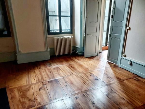 Immeuble à vendre SOUILLAC (46)