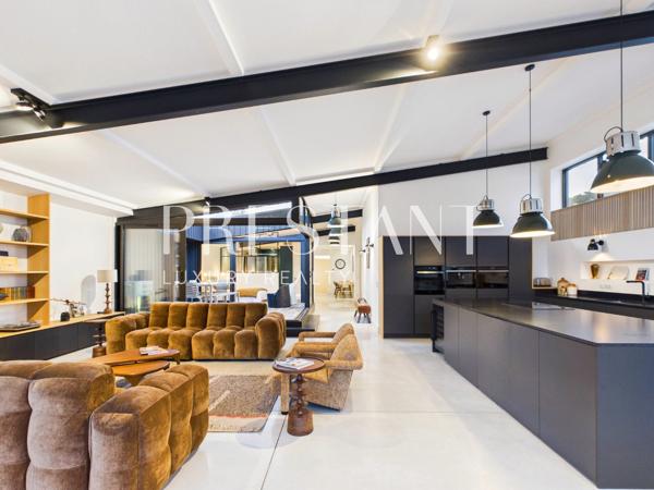 Biarritz – Loft aux lignes contemporaines et beaux volumes, avec patio, BIARRITZ
