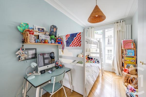 Appartement F6 à vendre  6 pièces - 114,80 m2 PARIS - 75009