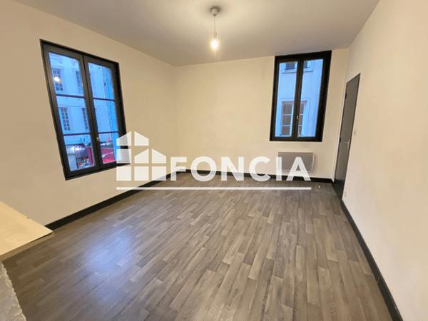Location Studio 23.7 m² - 1 PLACE DE LA MOTTE Limoges 87000
