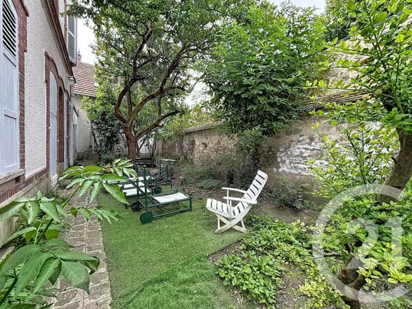 Maison à vendre  9 pièces - 216,75 m 2   FONTAINEBLEAU  - 77