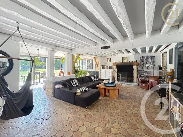 Maison à vendre  9 pièces - 216,75 m 2   FONTAINEBLEAU  - 77