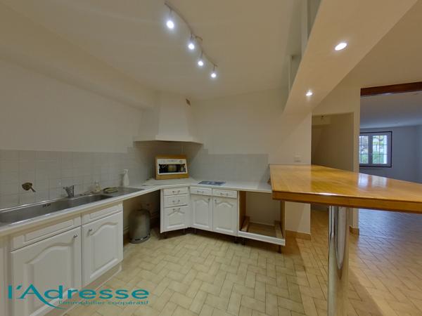 Maison Noisy Le Grand 6 pièces 83.88 m2, surface utile 175 m²