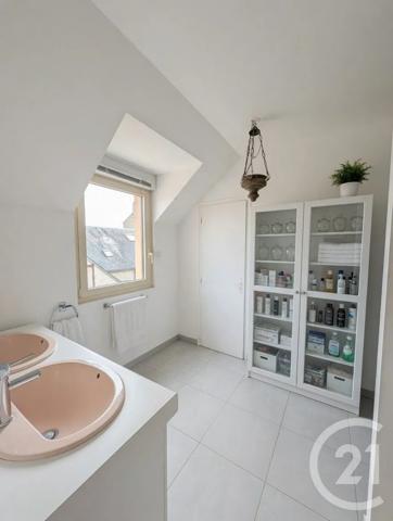 Maison à vendre  7 pièces - 206,17 m 2   EPERNON  - 28