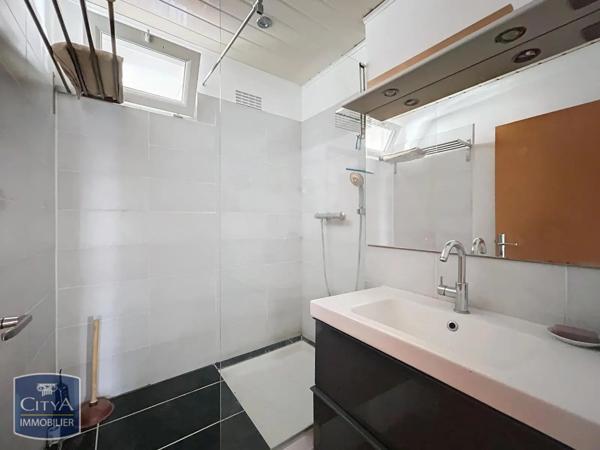 Appartement à louer 4 pièces 62.53m²