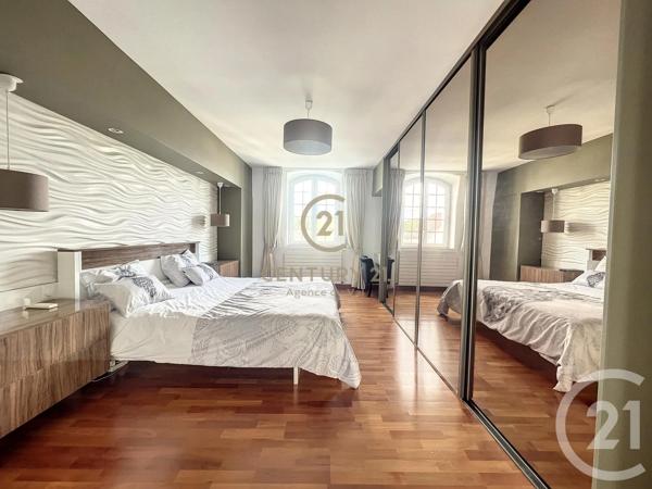 Maison à vendre  7 pièces - 164,47 m 2   CHAMPS SUR MARNE  - 77
