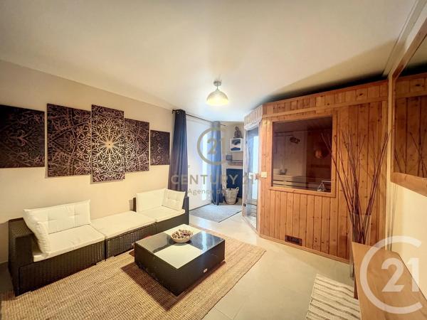 Maison à vendre  7 pièces - 164,47 m 2   CHAMPS SUR MARNE  - 77