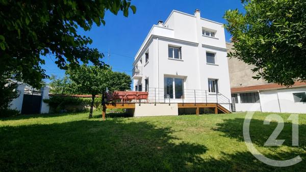 Maison à vendre  7 pièces - 164,47 m 2   CHAMPS SUR MARNE  - 77