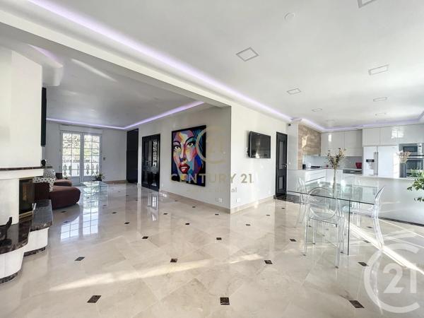 Maison à vendre  7 pièces - 164,47 m 2   CHAMPS SUR MARNE  - 77