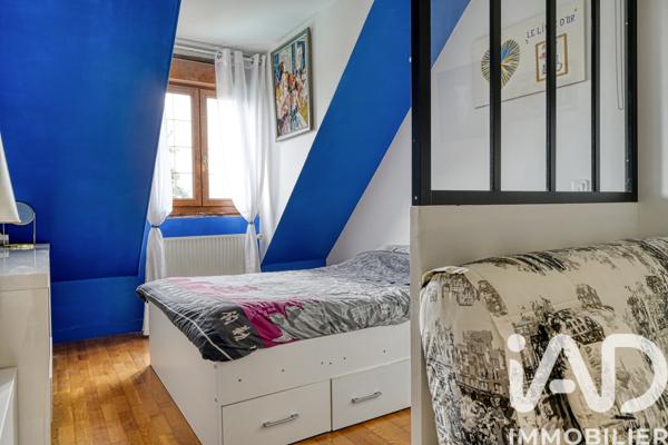 Maison à vendre 7 pièces 161,81 m² Saint-Leu-la-Forêt