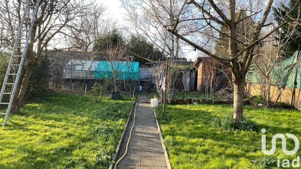 Maison traditionnelle 8 pièces de 145 m² à Sarcelles (95200)