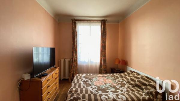 Maison traditionnelle 8 pièces de 145 m² à Sarcelles (95200)