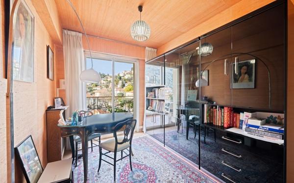 Appartement à vendre    6 pièces • 122 m2 Nice