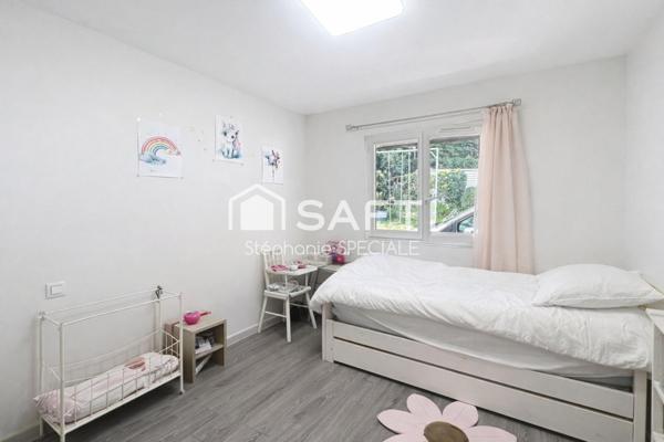 ANTIBES – Propriété de caractère de 250 m² sur terrain de 1 850 m² – Calme absolu – Fort potentiel