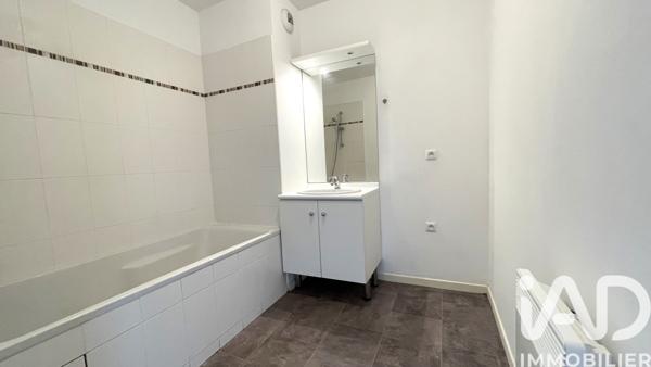 Location appartement 3 pièces 64 m² Arpajon