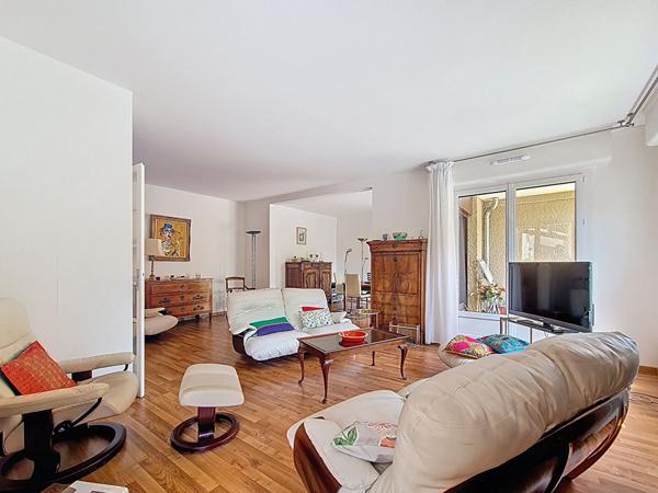 Appartement spacieux de 110m² à Ramonville St Agne avec garage et cave